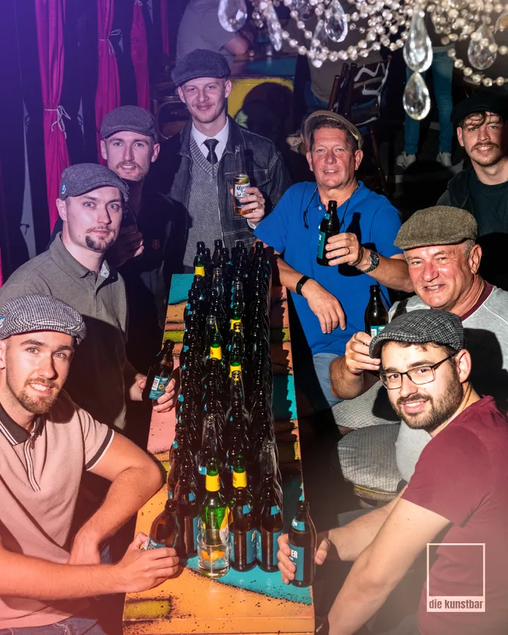 Post: Crew