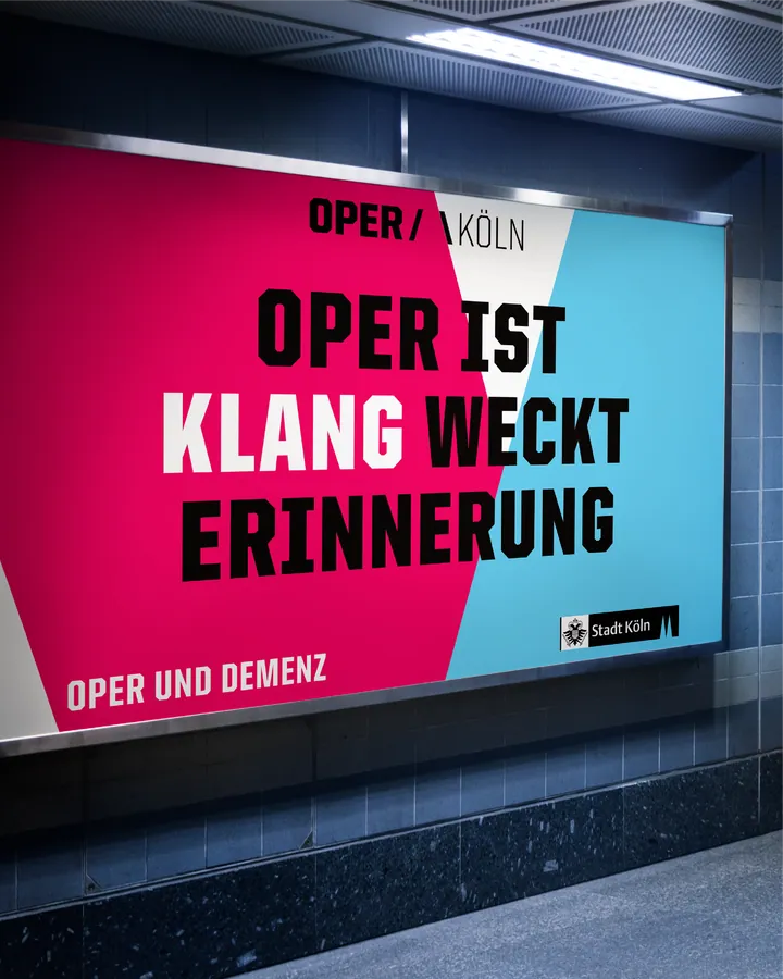 Motiv „Klang“ in der U-Bahn