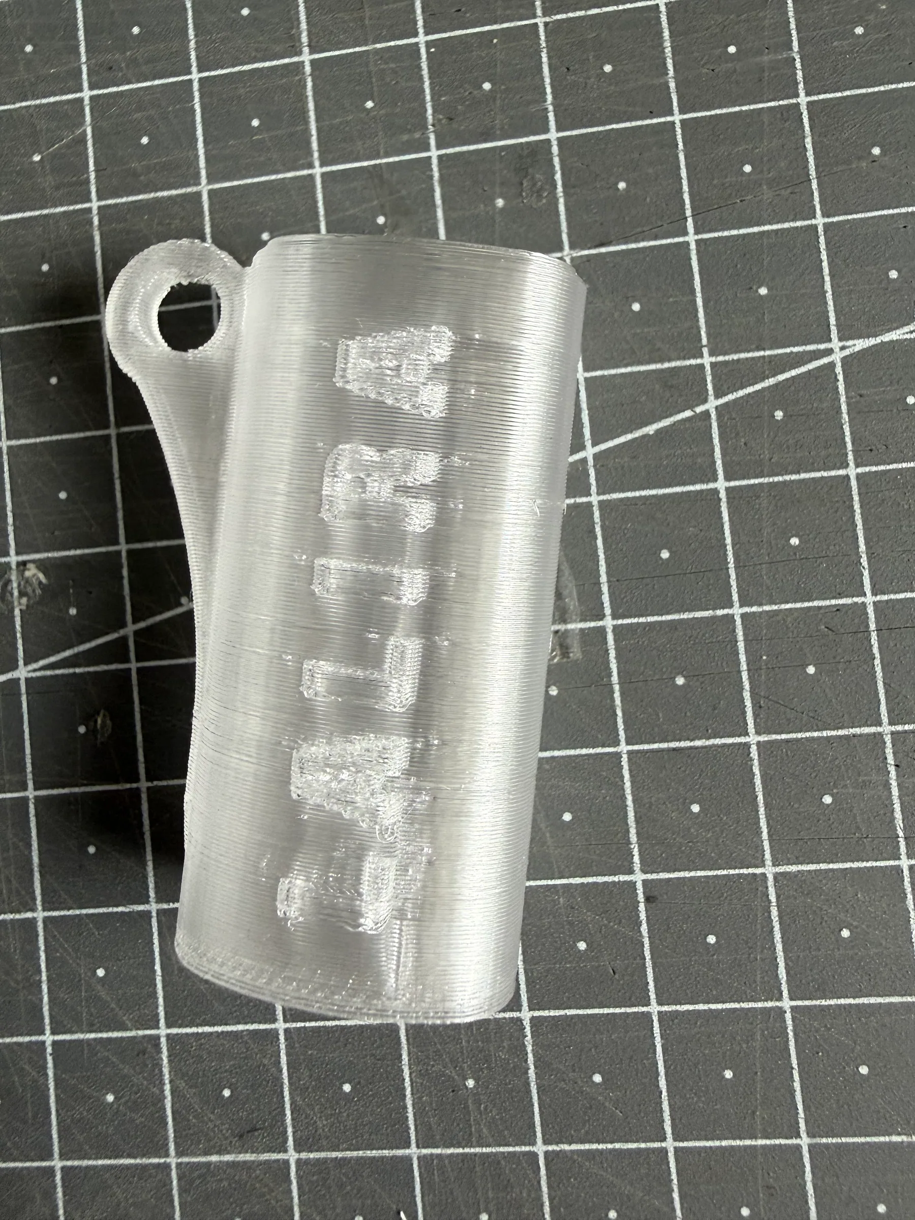Druck aus transparentem Filament